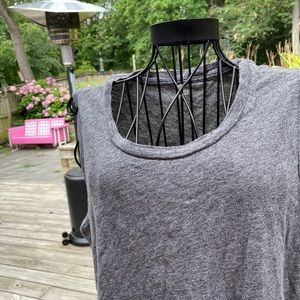 MADEWELL 💪MUSCLE💪T SHIRT💪LESS WRINKLED IRL